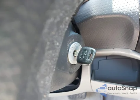 2010 Toyota Tacoma from USA, damaged, VIN 5TENX4CN4AZ687209